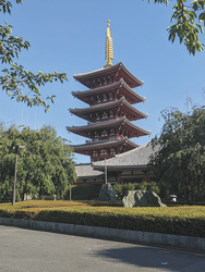 Pagode in Asakusa, Tokyo, ©Karawane