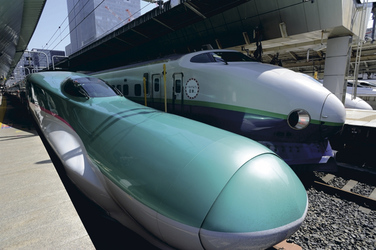 Shinkansen Zug