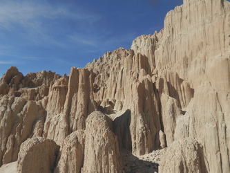 Cathedral Gorge State Park, Nevada -©TravelDreamWest, ©TravelDreamWest